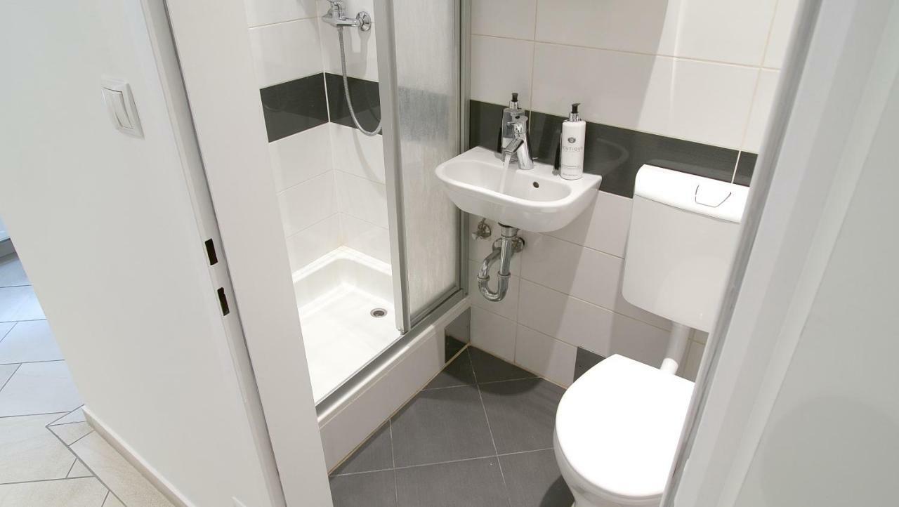 Laguna Apartment Bécs Kültér fotó